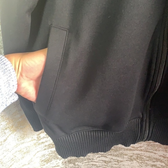 Nike athletic black/white mens warm-up/running jacket size M - Picture 7 of 16